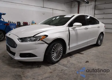 2015 Ford Fusion Titanium z USA, uszkodzony, nr VIN 3FA6P0K96FR310332